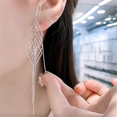 Rhombus Ear Thread